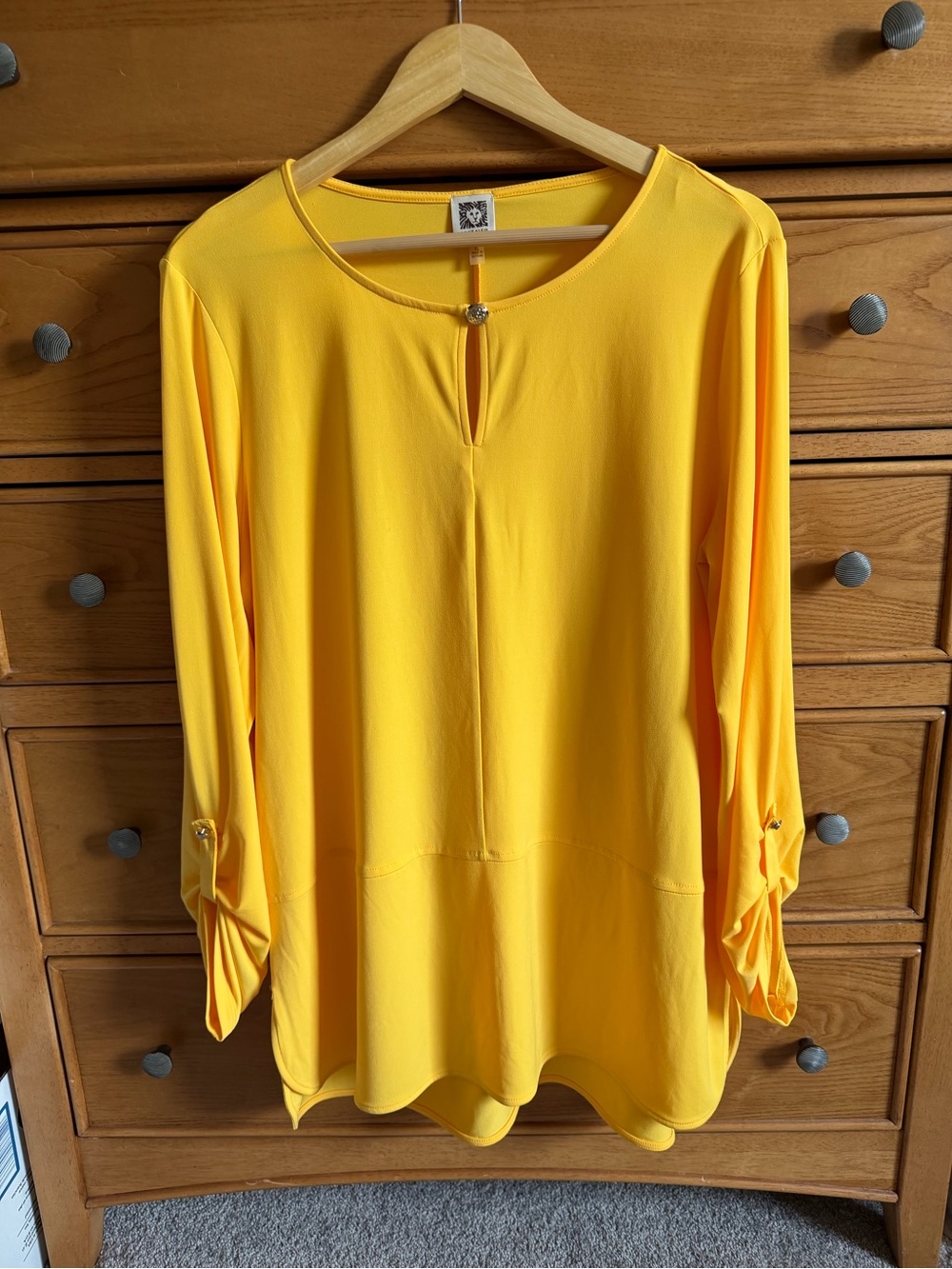 Anne Klein Keyhole Womens Blouse XL Roll Tab Sleeve Yellow Flowy Lightweight